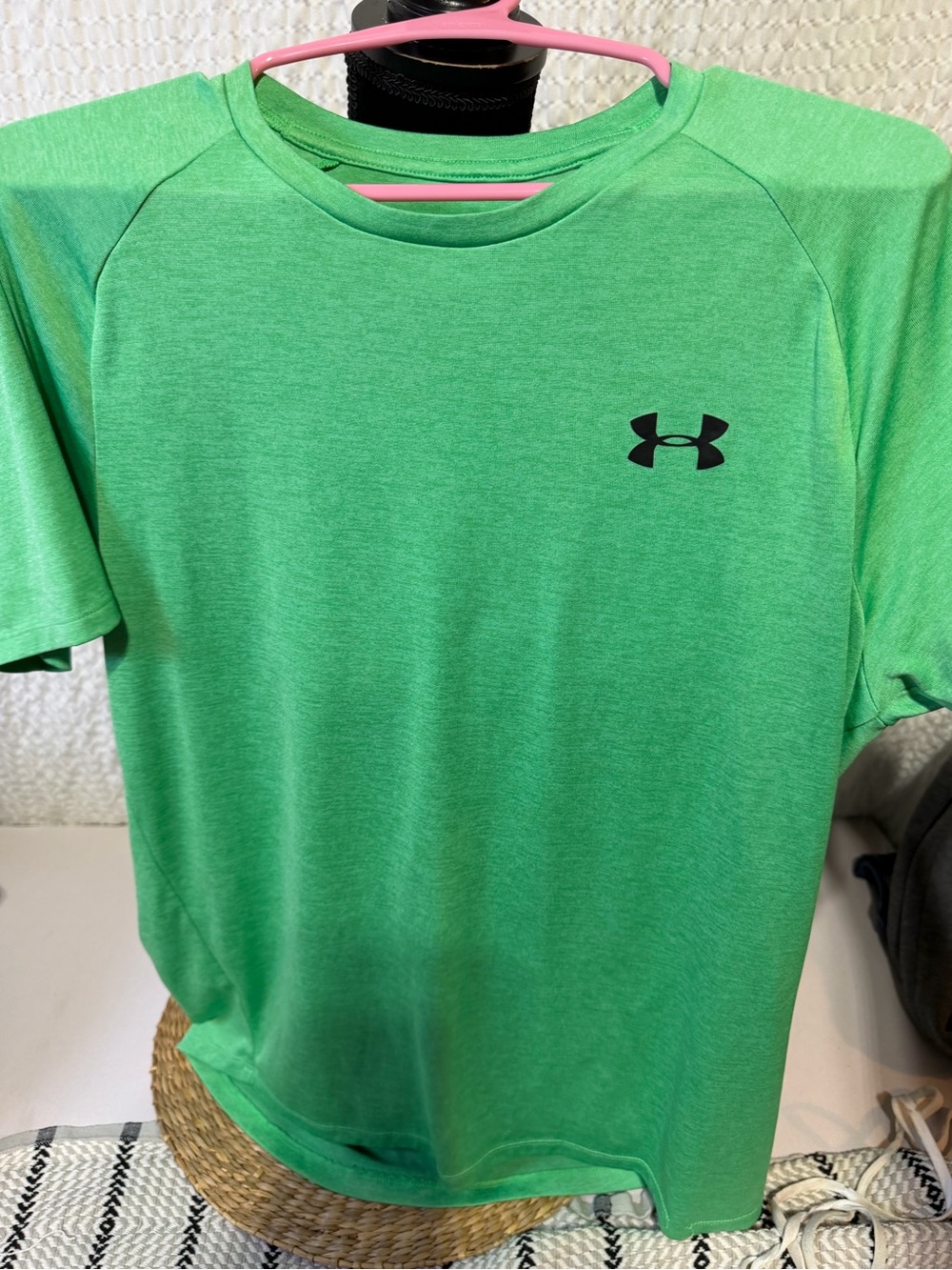 Under Armour Men’s Bright Green Short Sleeve Crew Shirt